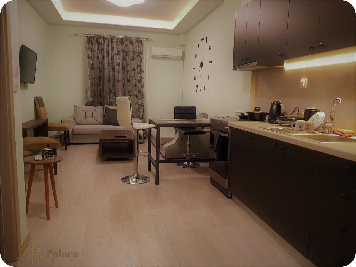 Petite Palace Rotonda Солун Екстериор снимка